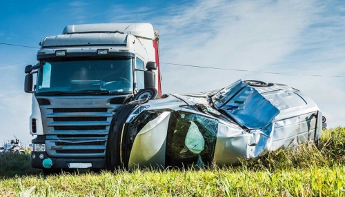 Navigating the Aftermath: The Role of a Semi Truck Accident Attorney